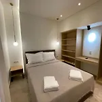 Tsoukos Apartment *