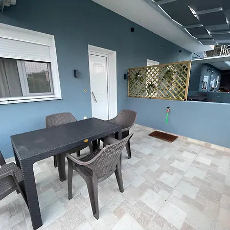 Tsoukos Διαμέρισμα Ποτός