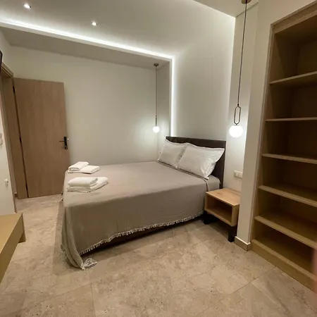 Lägenhet Tsoukos Potos