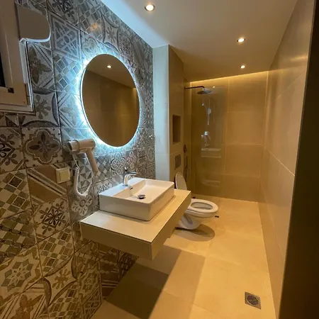 Tsoukos Lägenhet Potos